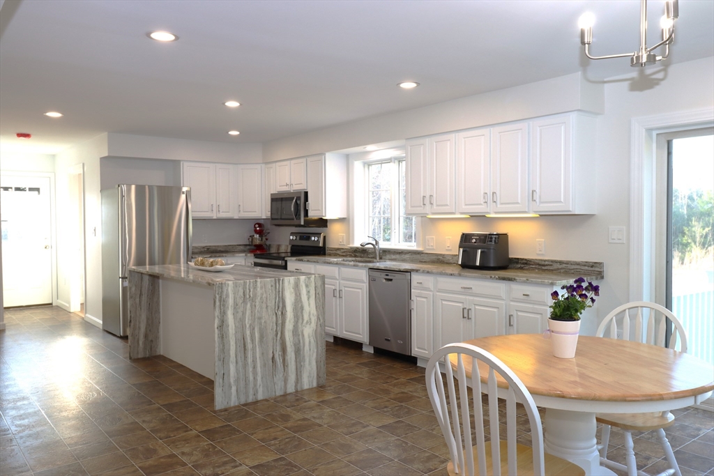 14 Pitcherville Road Hubbardston, MA 01452 - Photo 2 of 32 Gallery Image 2