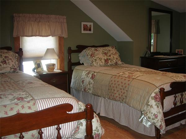 8 Gannett Road Natick, MA 01760 - Photo 11 of 19 Gallery Image 11