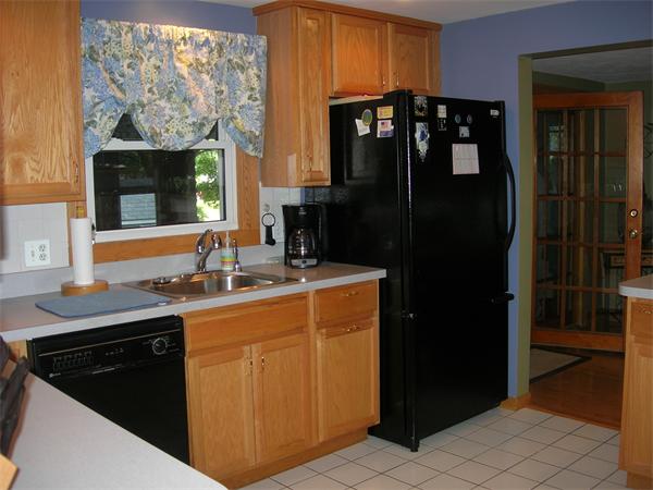8 Gannett Road Natick, MA 01760 - Photo 8 of 19 Gallery Image 8