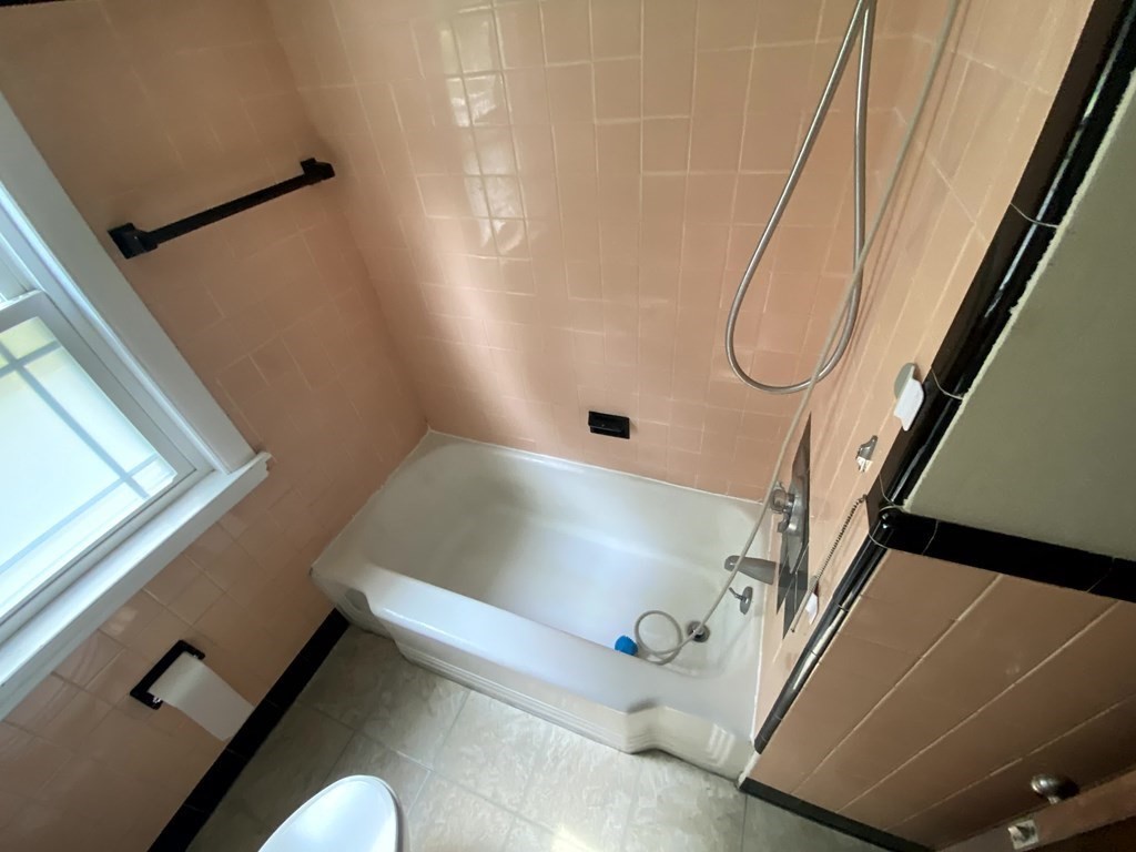26 Nutter Road North Reading, MA 01864 - Photo 15 of 30 Gallery Image 15