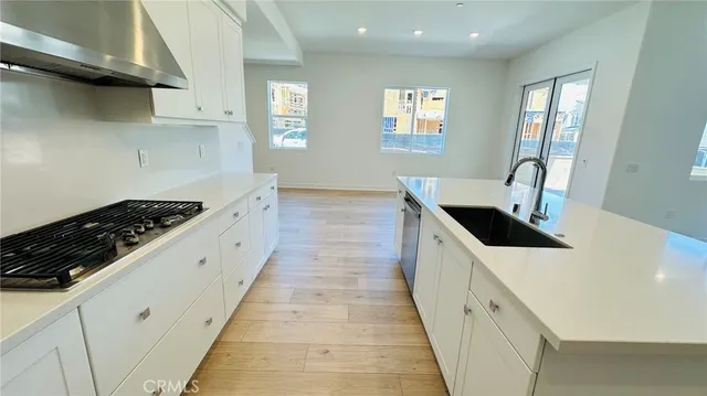 $5,100 | 499 Mulligan, Irvine, CA 92618