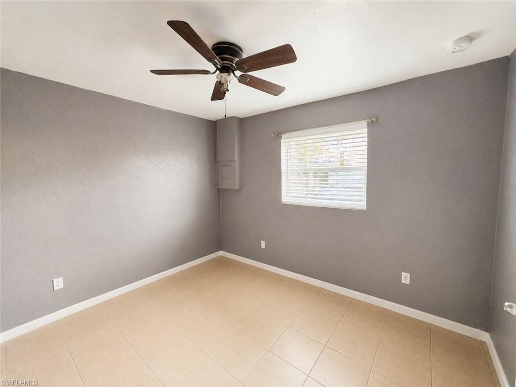 2485 Bayside Street Naples, FL 34112 - Photo 14 of 24