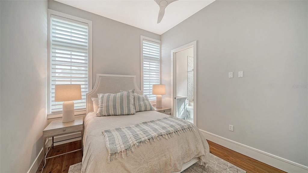 681 Old Compass Road Longboat Key, FL 34228 - Photo 26 of 67