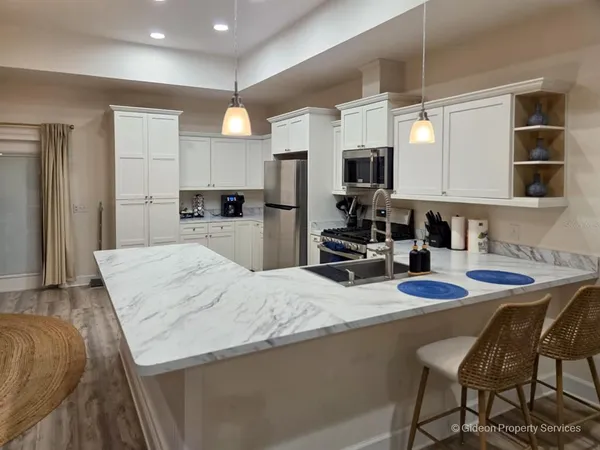 $3,100 | 4460 Northwest 19th Street, Gainesville, FL 32605
