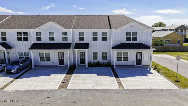 $235,000 | 5862 Tyndall Parkway, Panama City, FL 32404