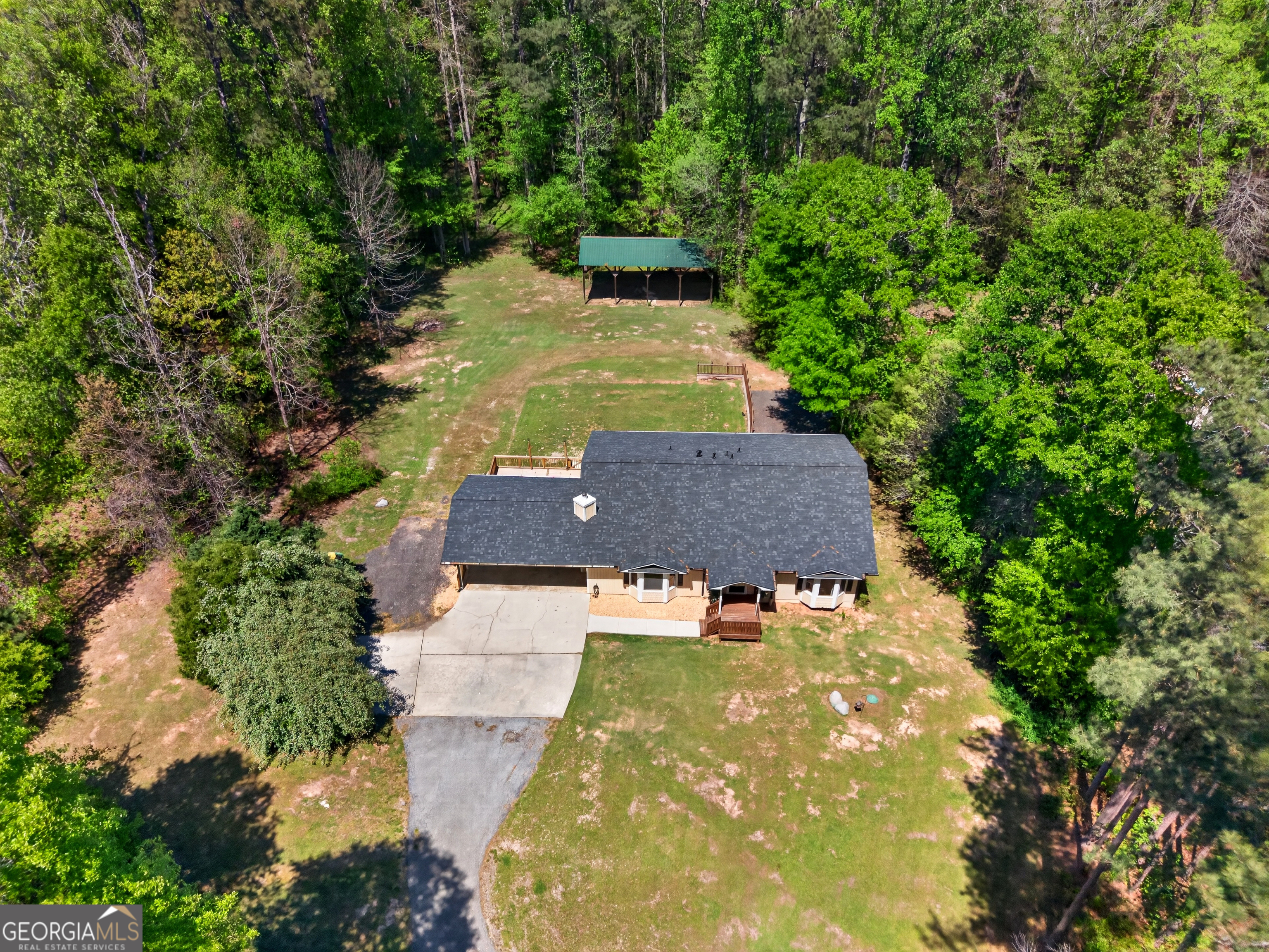 208 Thompson Road Tyrone, GA 30290 - Photo 20 of 62