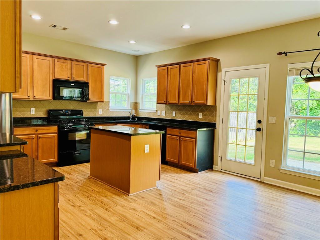607 Hidden Close Woodstock, GA 30188 - Photo 6 of 15