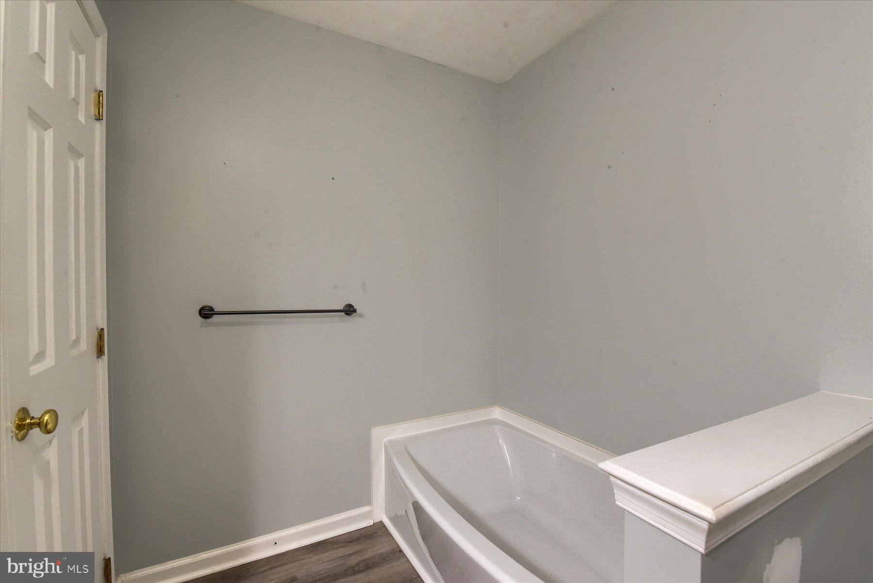 2912 Rainbow Road Dover, PA 17315 - Photo 15 of 28 Gallery Image 15