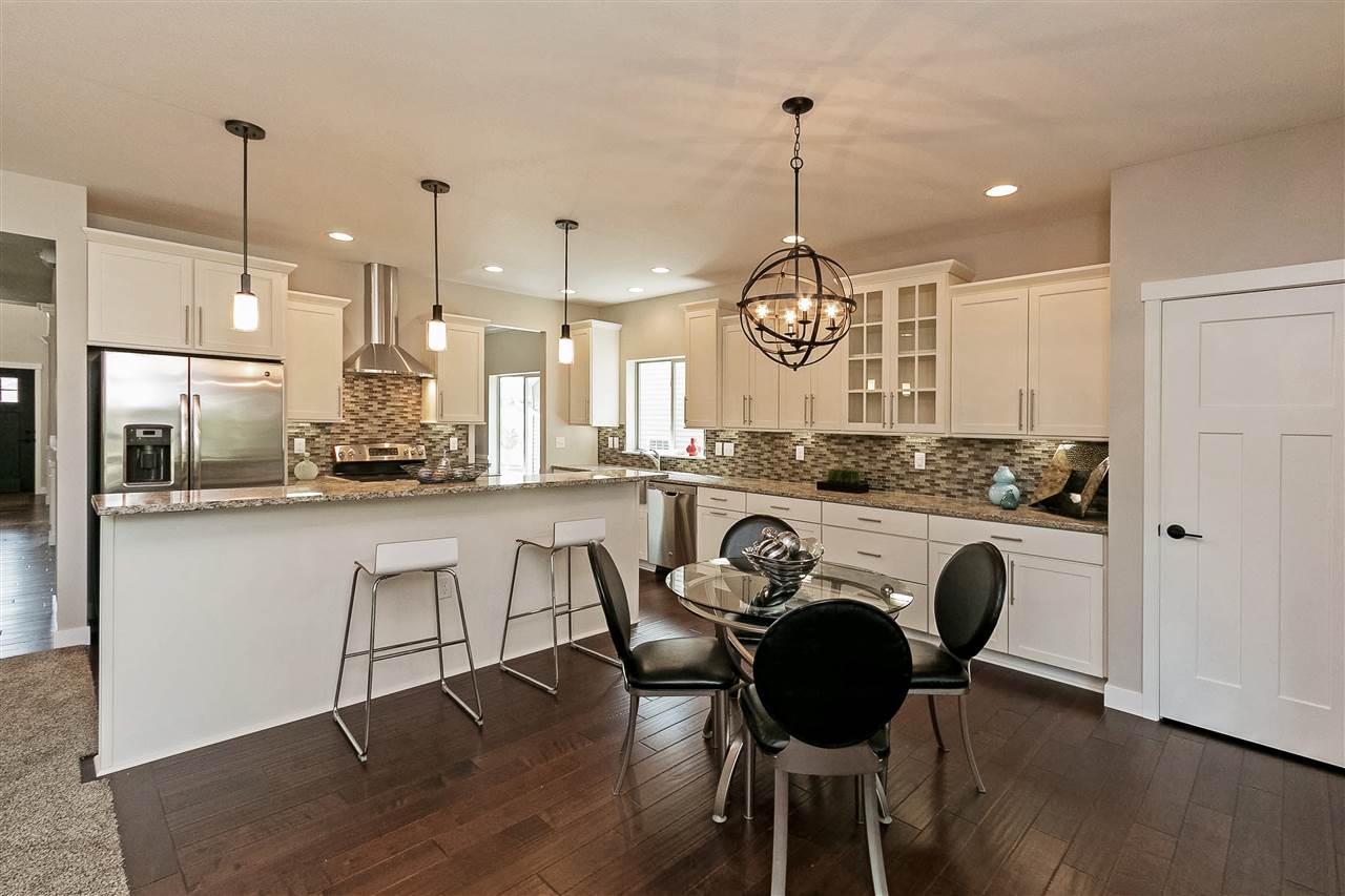 3156 Lower West Branch Road Southeast Iowa City, IA 52245 - Photo 7 of 25 Gallery Image 7