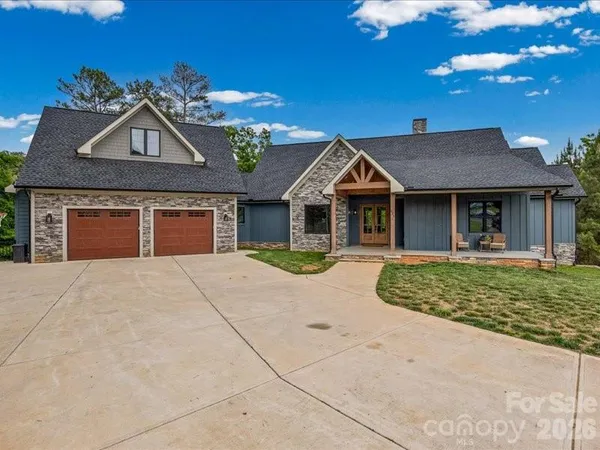 $2,000,000 | 521 Rosebush Lane, Clover, SC 29710