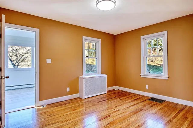 $3,400 | 66 Tyndall Avenue, Providence, RI 02908