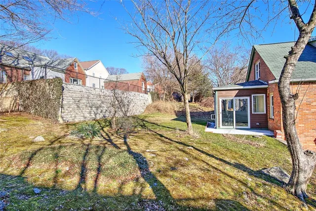 $3,400 | 66 Tyndall Avenue, Providence, RI 02908