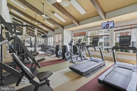 $295,000 | 12929 Centre Park Circle, Unit 115, Herndon, VA 20171