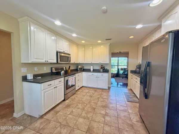 $395,000 | 4629 Hillcrest Drive, Marianna, FL 32446