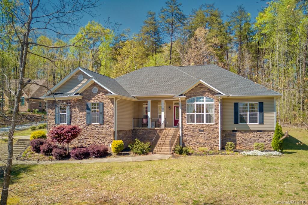 62 Renard Road Tryon, NC 28782 - Photo 1 of 27