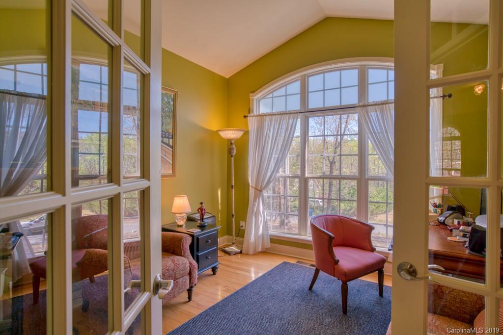 62 Renard Road Tryon, NC 28782 - Photo 9 of 27