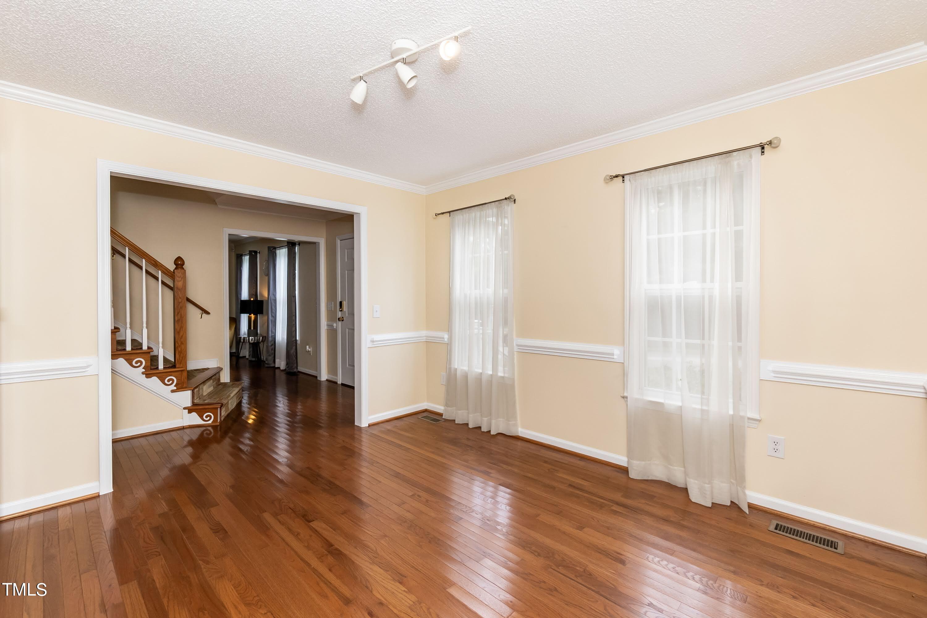1068 Alderman Circle Raleigh, NC 27603 - Photo 3 of 17 Dining 01