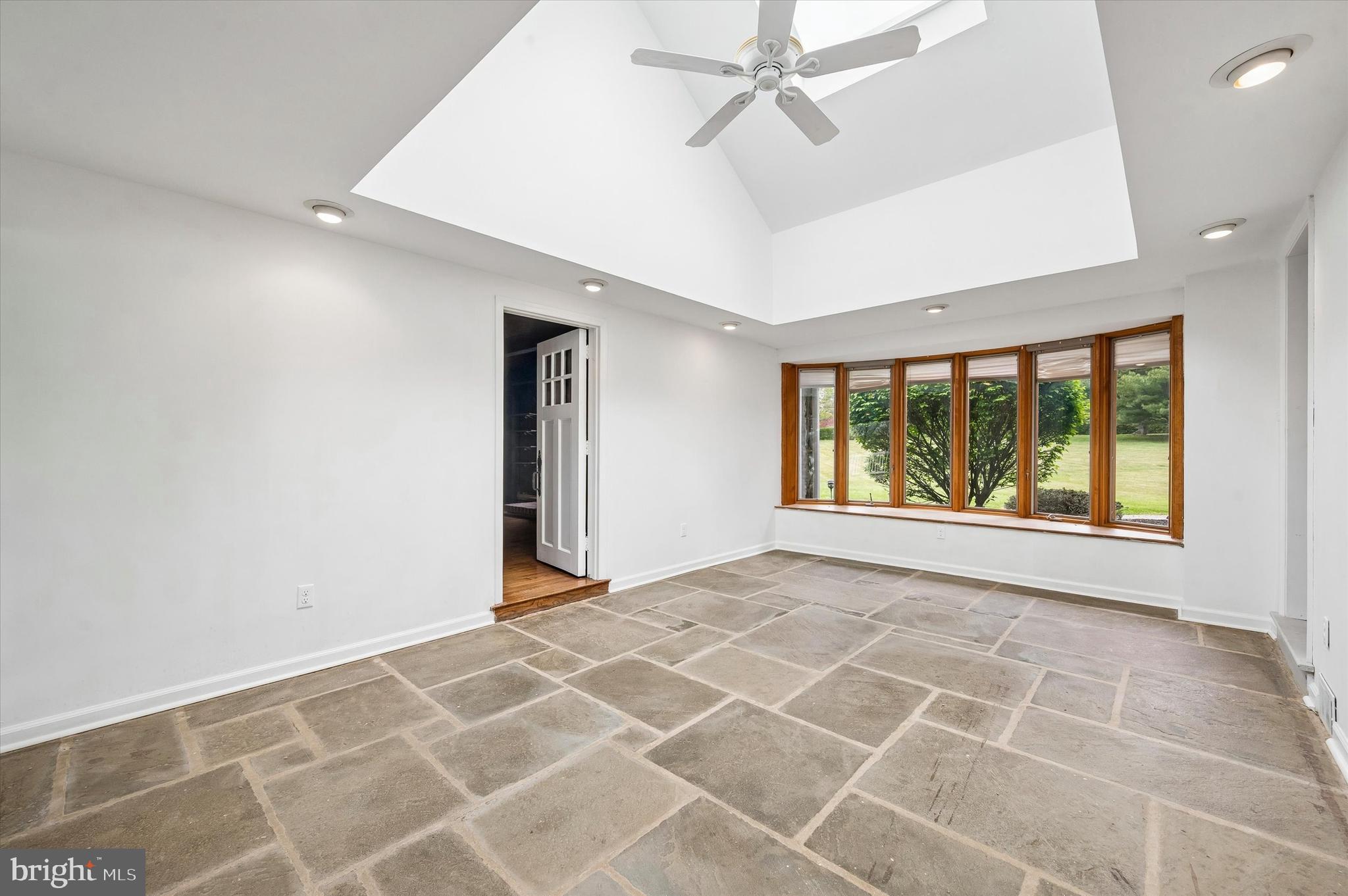 975 Palmers Mill Road Media, PA 19063 - Photo 11 of 25