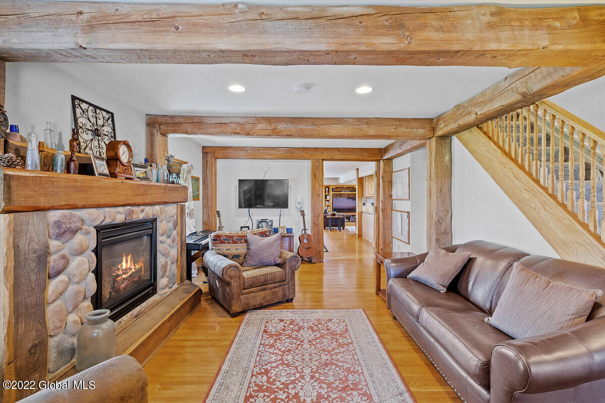 512 Belldons Road Amsterdam, NY 12010 - Photo 71 of 97 512 Belldons Road Amsterdam NY 046 MLS
