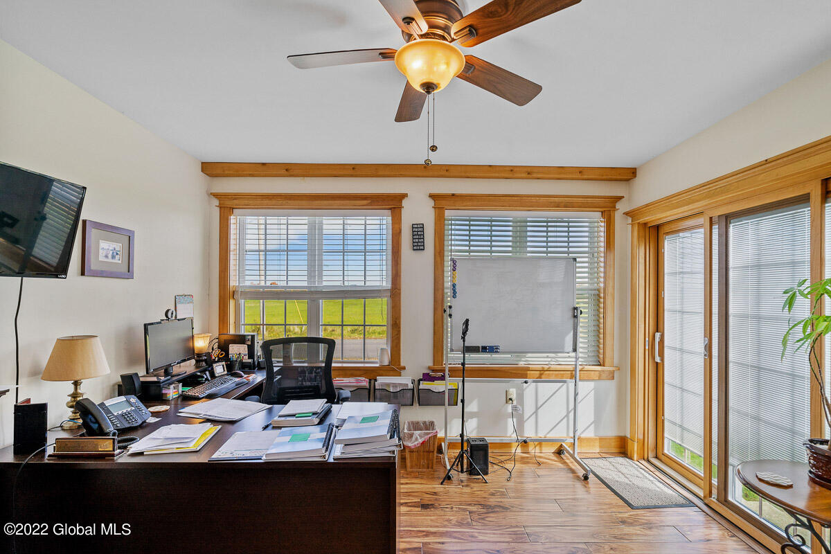 512 Belldons Road Amsterdam, NY 12010 - Photo 75 of 97 512 Belldons Road Amsterdam NY 049 MLS