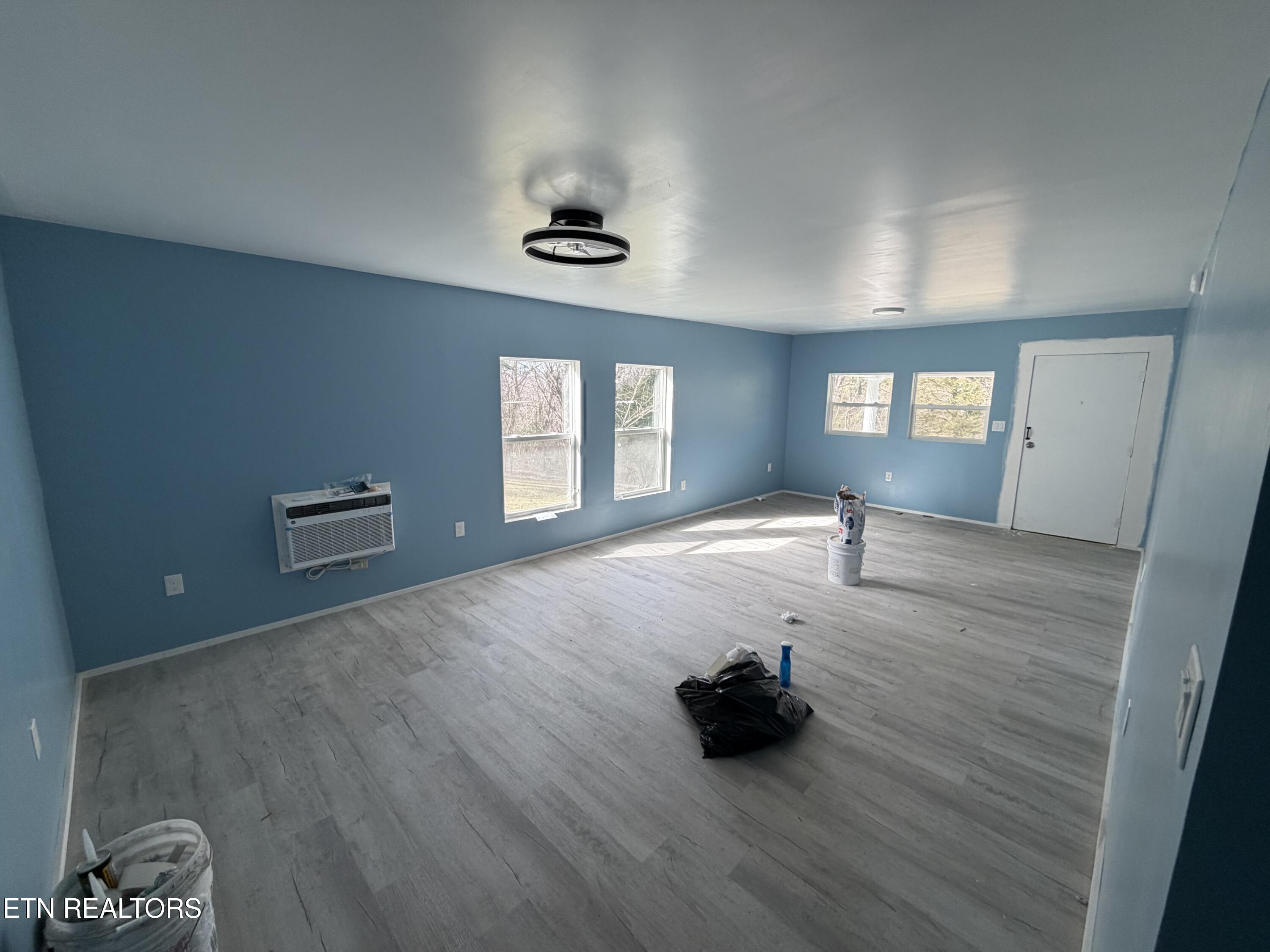 602 Hassler Mill Road Harriman, TN 37748 - Photo 6 of 11 IMG_1203