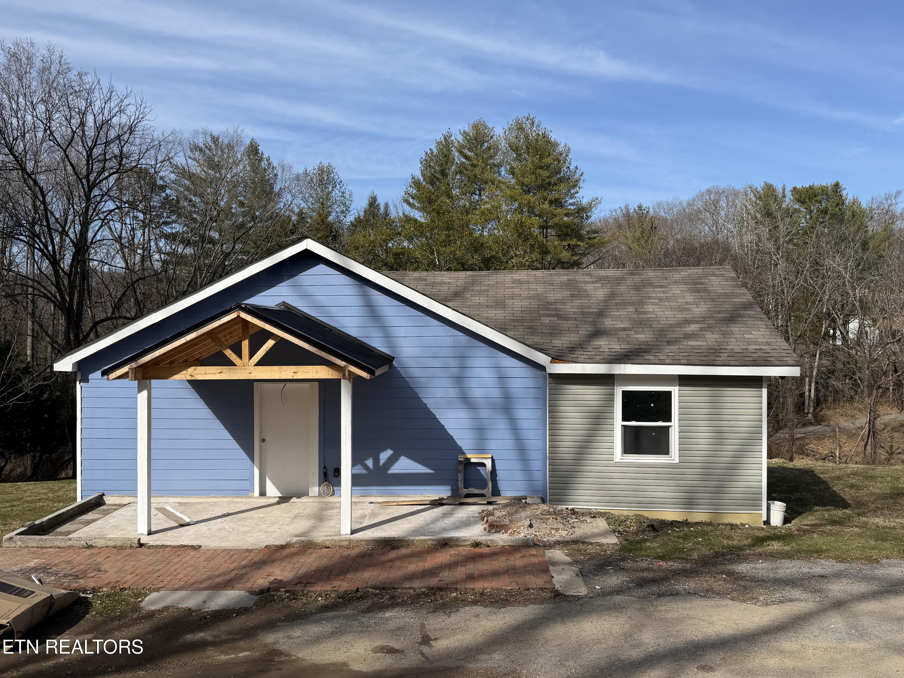 602 Hassler Mill Road Harriman, TN 37748 - Photo 9 of 11 IMG_1191