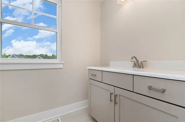 $638,900 | 106 Chase Meadow Trail, Mendon, NY 14472