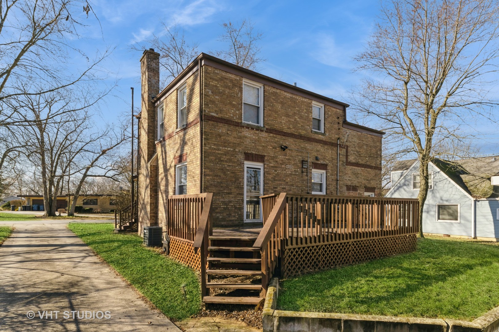 221 Cornwall Drive Crete, IL 60417 - Photo 26 of 26 a front view of a house with a yard