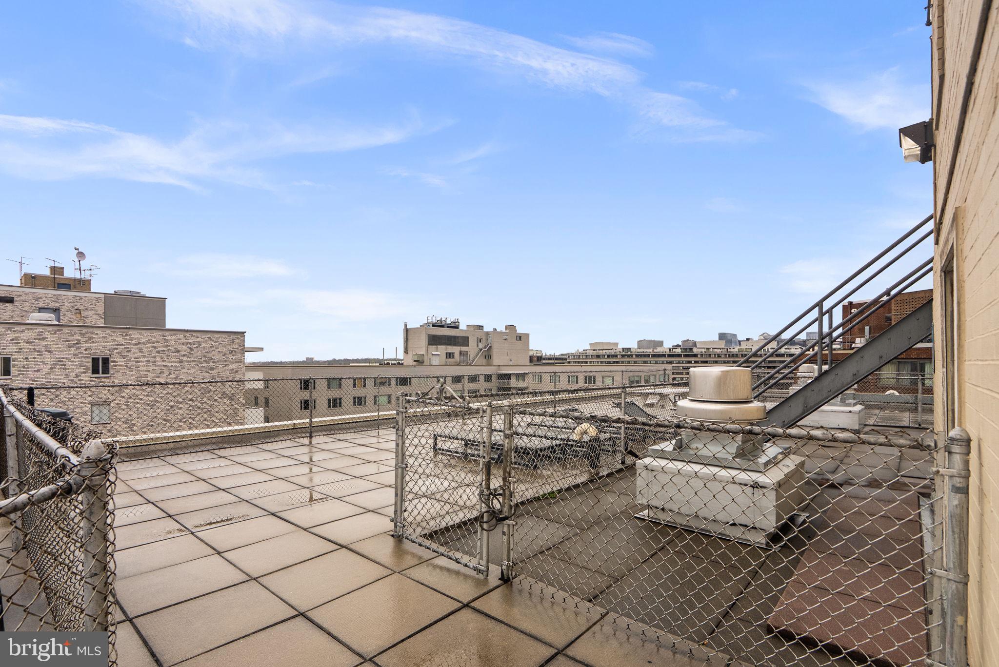 2401 H Street Northwest, Unit 211 Washington, DC 20037 - Photo 11 of 14 a view of a terrace
