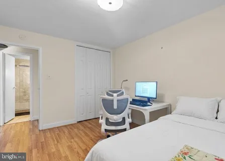 $298,000 | 2401 H Street Northwest, Unit 211, Washington, DC 20037