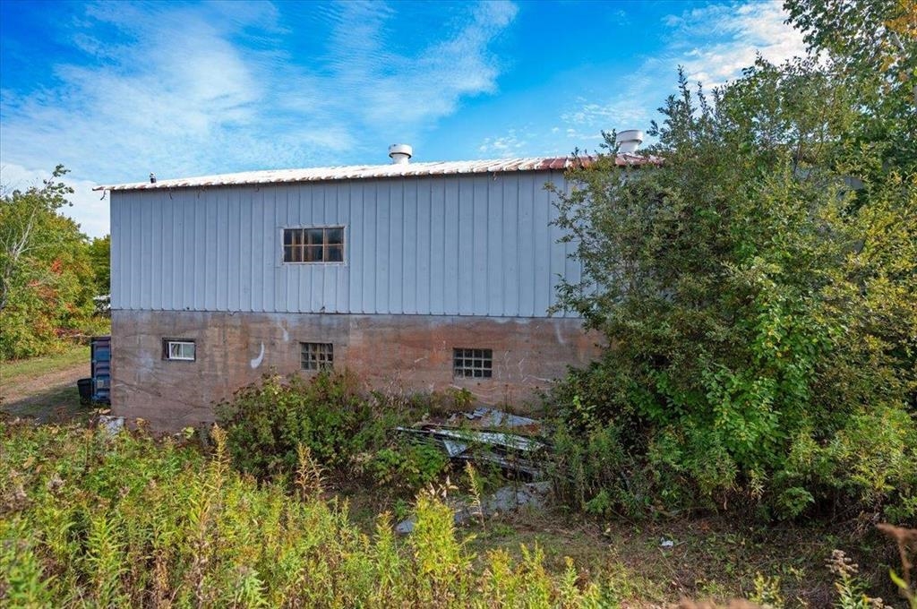 4781 County Rd F Maple, WI 54854 - Photo 9 of 18