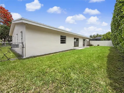$687,900 | 10262 Southwest 127th Place, Miami, FL 33186
