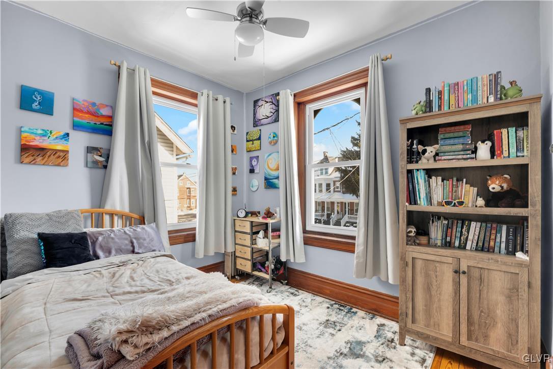 733 High Street Bethlehem, PA 18018 - Photo 22 of 37 Bedroom 3