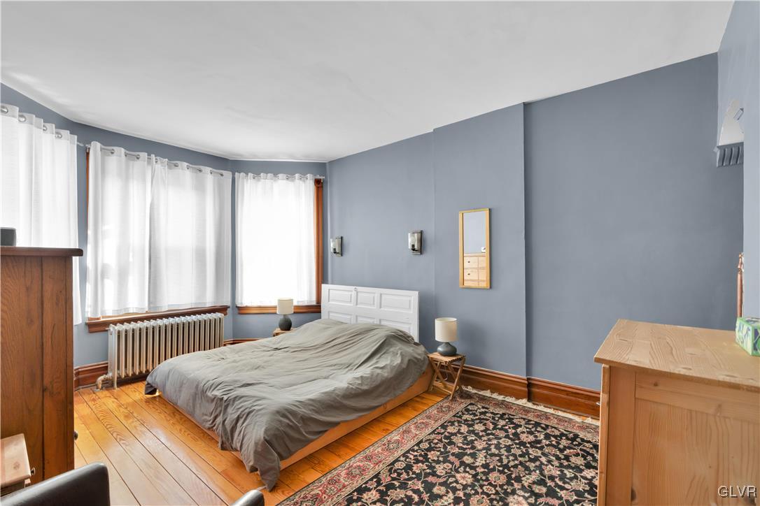 733 High Street Bethlehem, PA 18018 - Photo 23 of 37 Master Bedroom