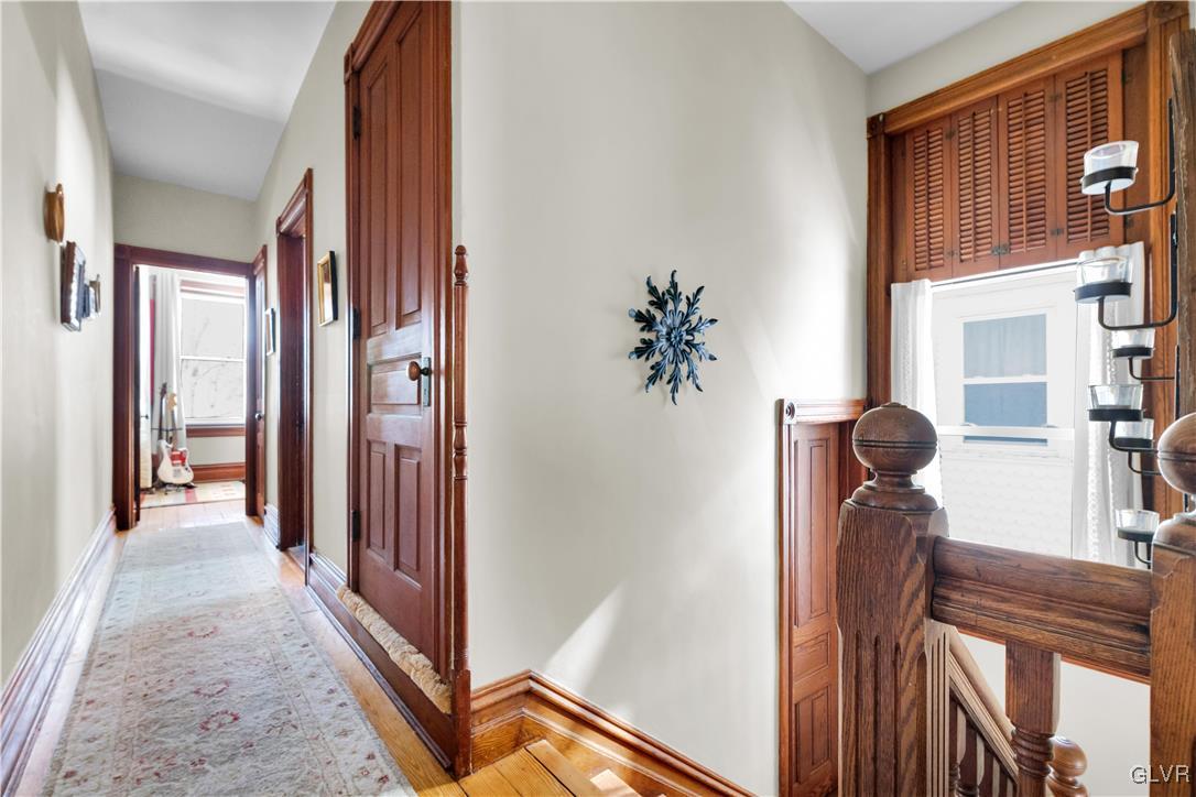 733 High Street Bethlehem, PA 18018 - Photo 30 of 37 Upstairs Hallway