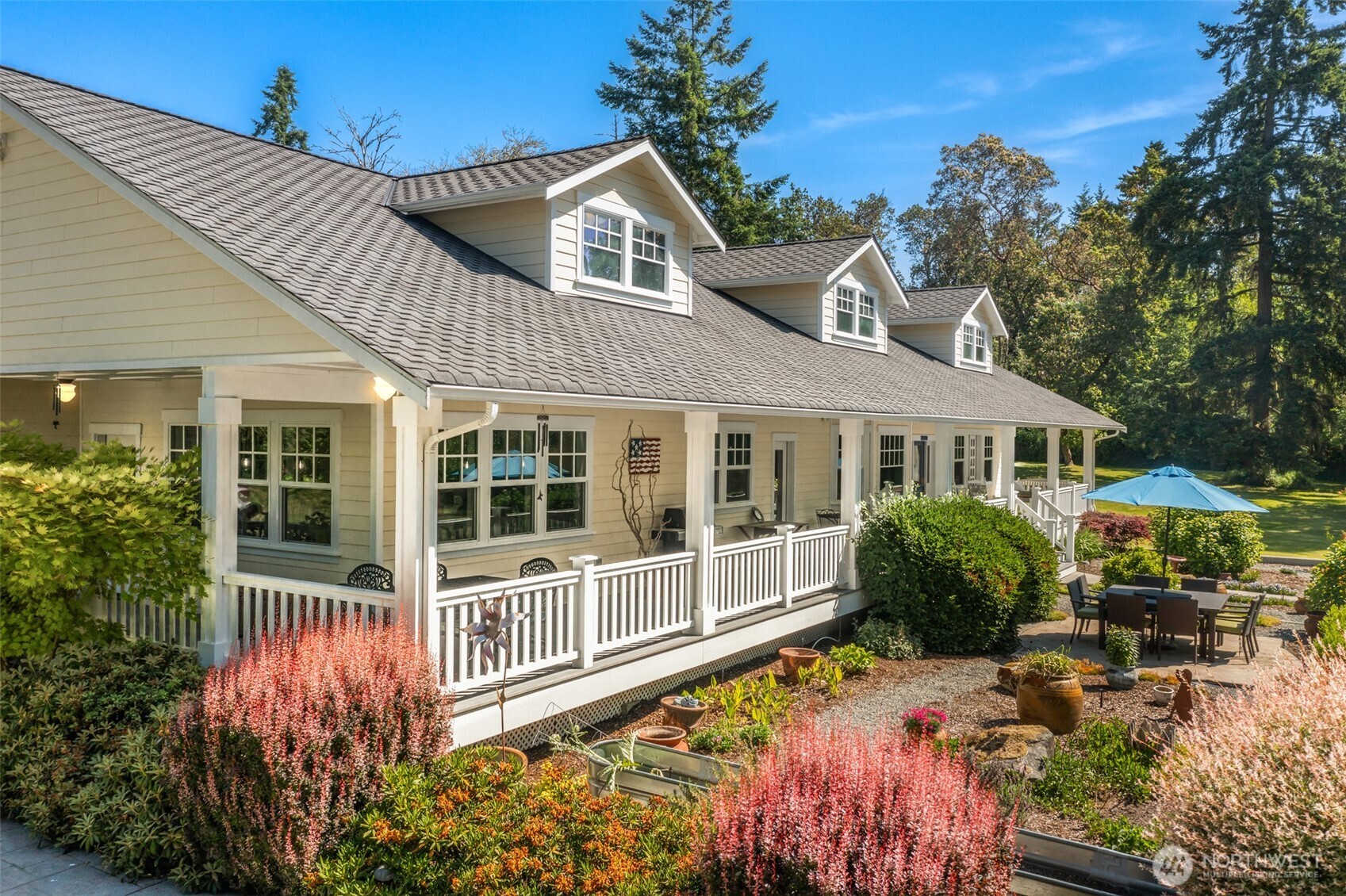 19840 Vashon Highway Southwest Vashon, WA 98070 - Photo 3 of 33