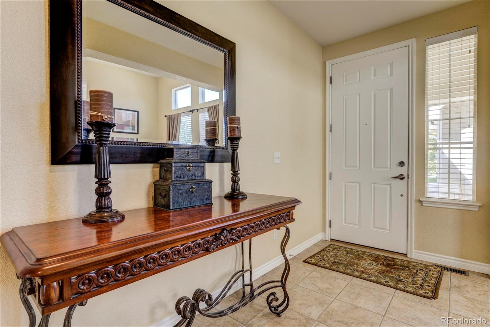 10856 Huntwick Street Highlands Ranch, CO 80130 - Photo 5 of 28 Gallery Image 5