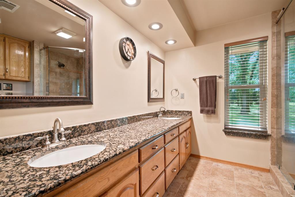 305 Bent Oak Road Weatherford, TX 76086 - Photo 19 of 35