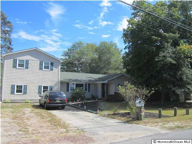 5 Brand Road Toms River, NJ 08753 - Photo 1 of 9 Primary Photo