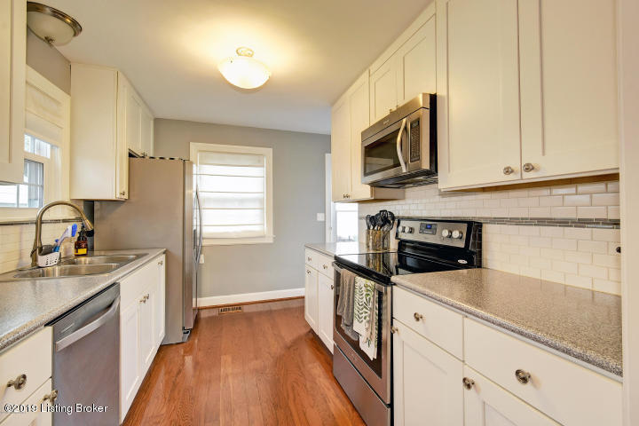 4219 Winchester Road Louisville, KY 40207 - Photo 12 of 28 8