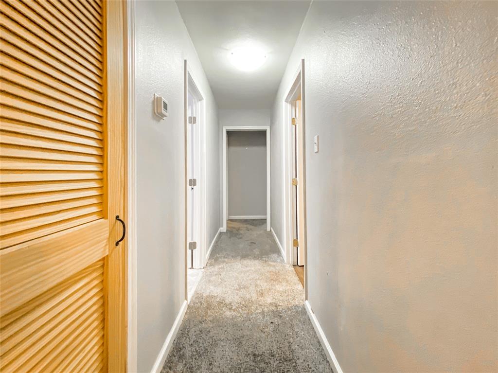 510 Hamby Road Clyde, TX 79510 - Photo 20 of 34 Hallway