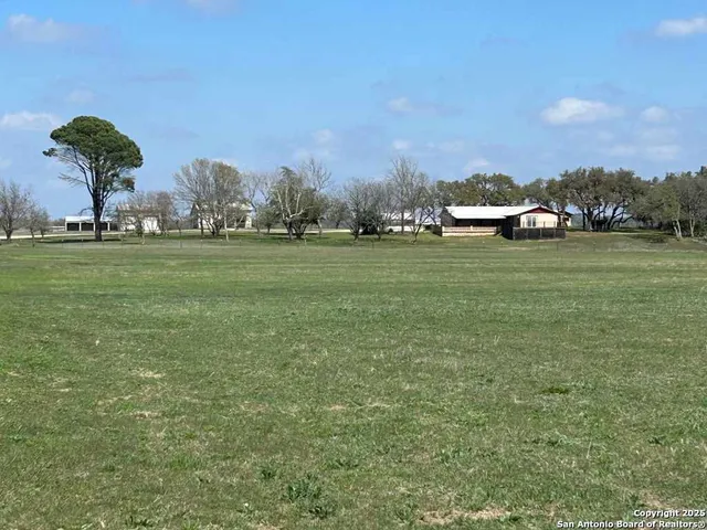 $3,650 | 2056 Farm To Market 165, Blanco, TX 78606