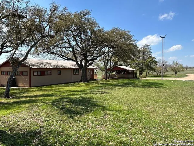 $3,650 | 2056 Farm To Market 165, Blanco, TX 78606