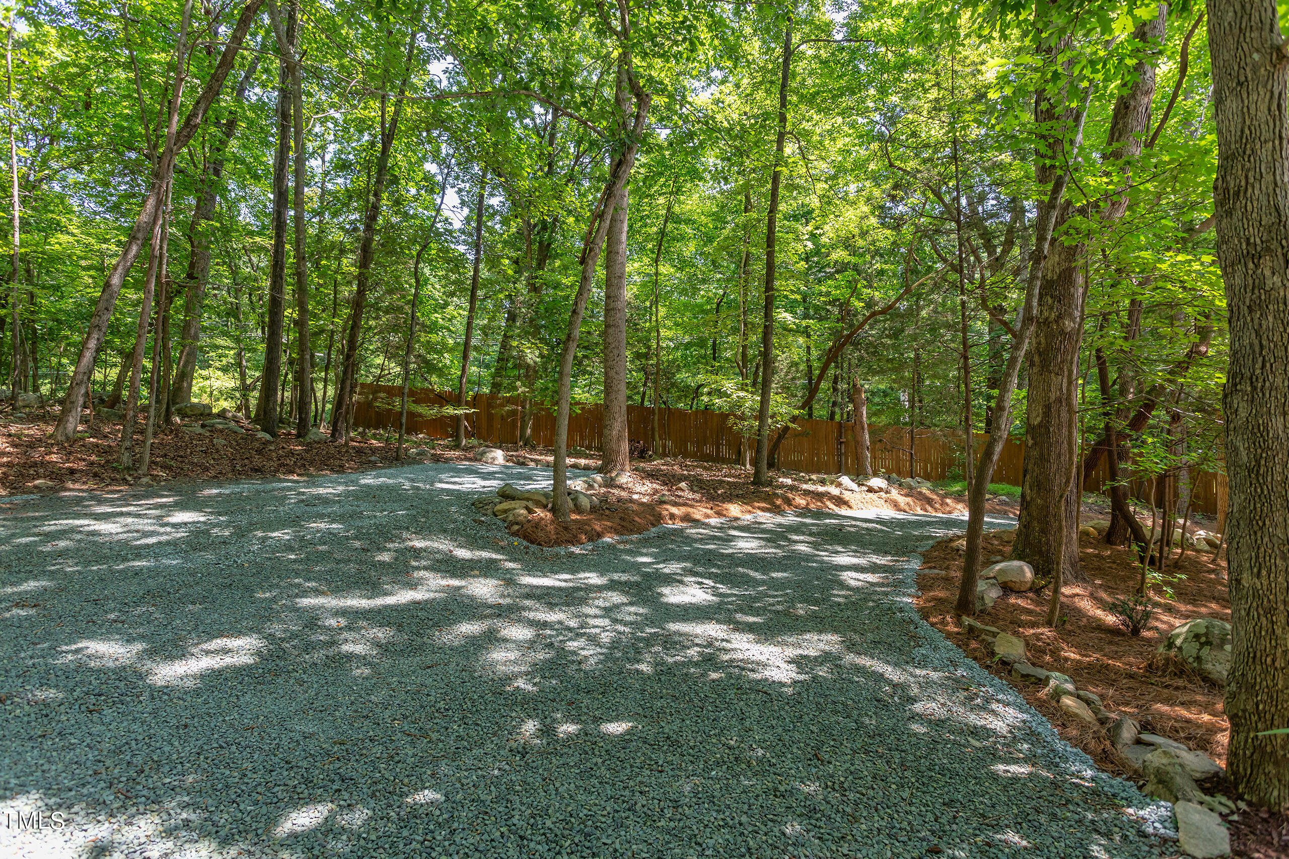 2008 Ridgewood Road Chapel Hill, NC 27516 - Photo 5 of 73 IMG_2938