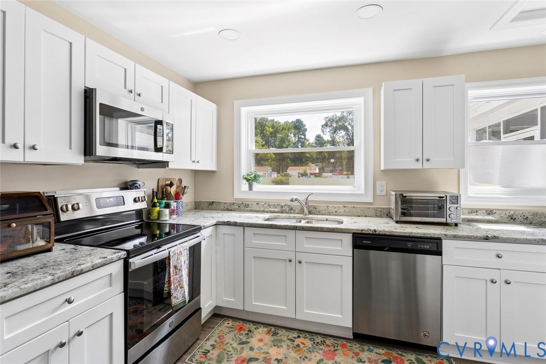 565 Rochelle Road Henrico, VA 23238 - Photo 16 of 51 Gallery Image 16