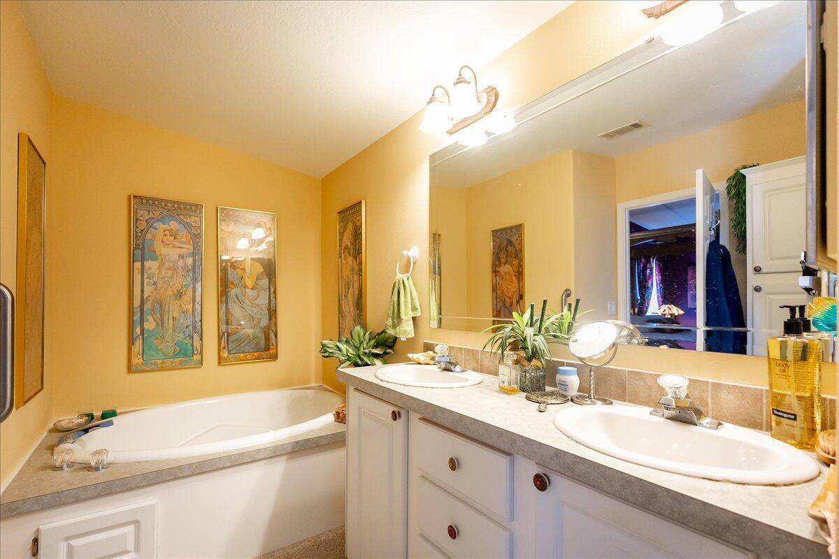 464 Thames Bluff Ridge, Unit 42 Fort Pierce, FL 34982 - Photo 8 of 22 36-Thames Bluff-0214