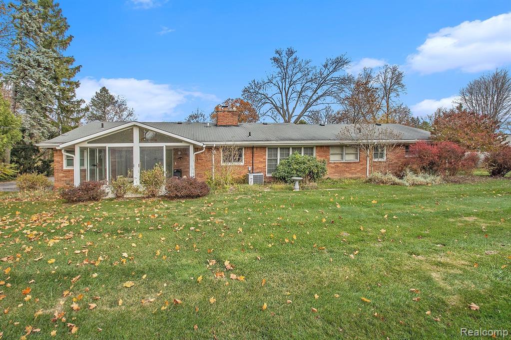 5730 Burnham Road Bloomfield Hills, MI 48301 - Photo 22 of 22