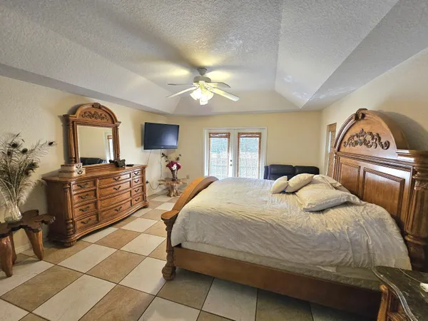 $2,700,000 | 12963 Us Highway Southeast, Okeechobee, FL 34974