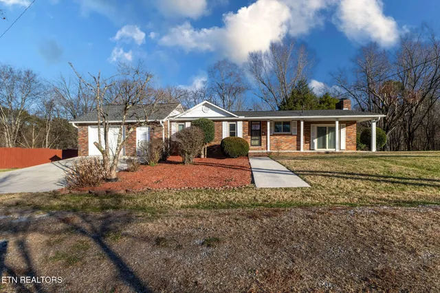 $349,000 | 264 Mc Kinney Road, Harriman, TN 37748