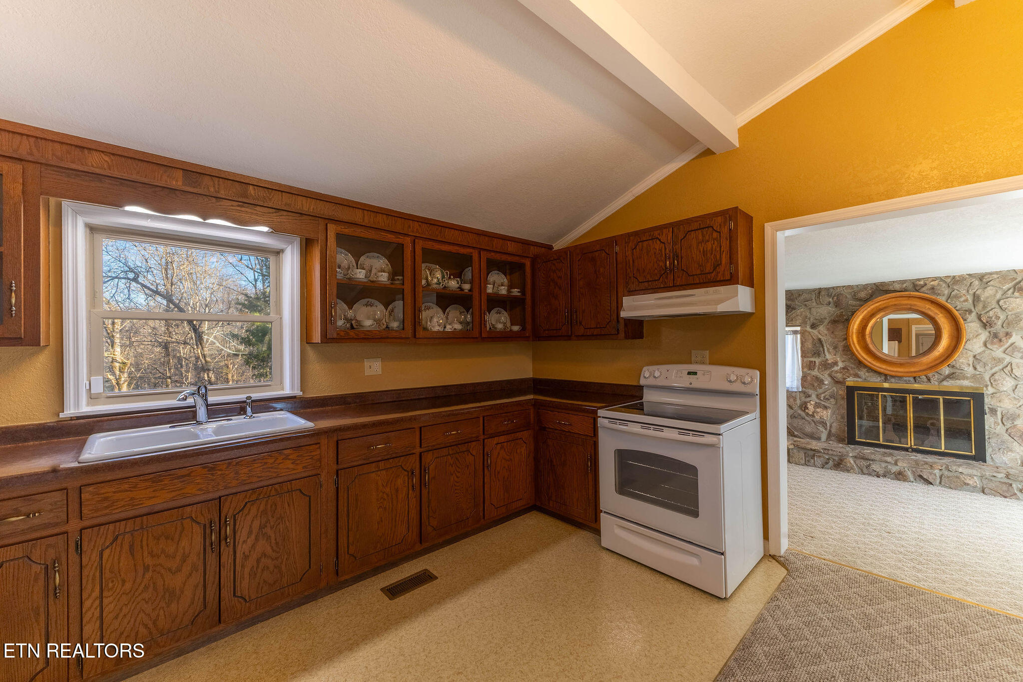 264 Mc Kinney Road Harriman, TN 37748 - Photo 17 of 38 Kitchen